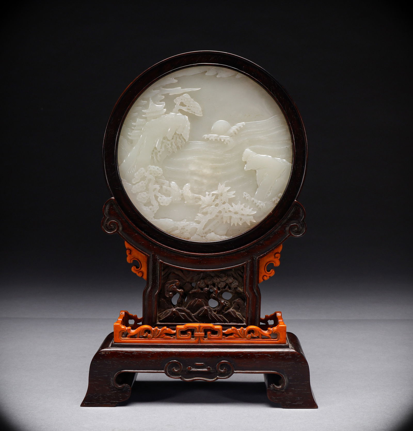 Red sandalwood inlaid with Hotan Jade screen insert in the Qing Dynasty (1 of 12)