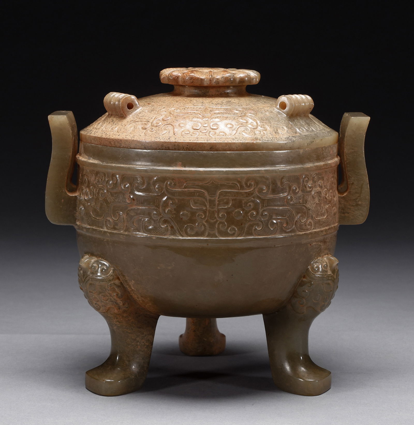Hetian Jade Tripod Furnace before the Ming Dynasty (1 of 10)