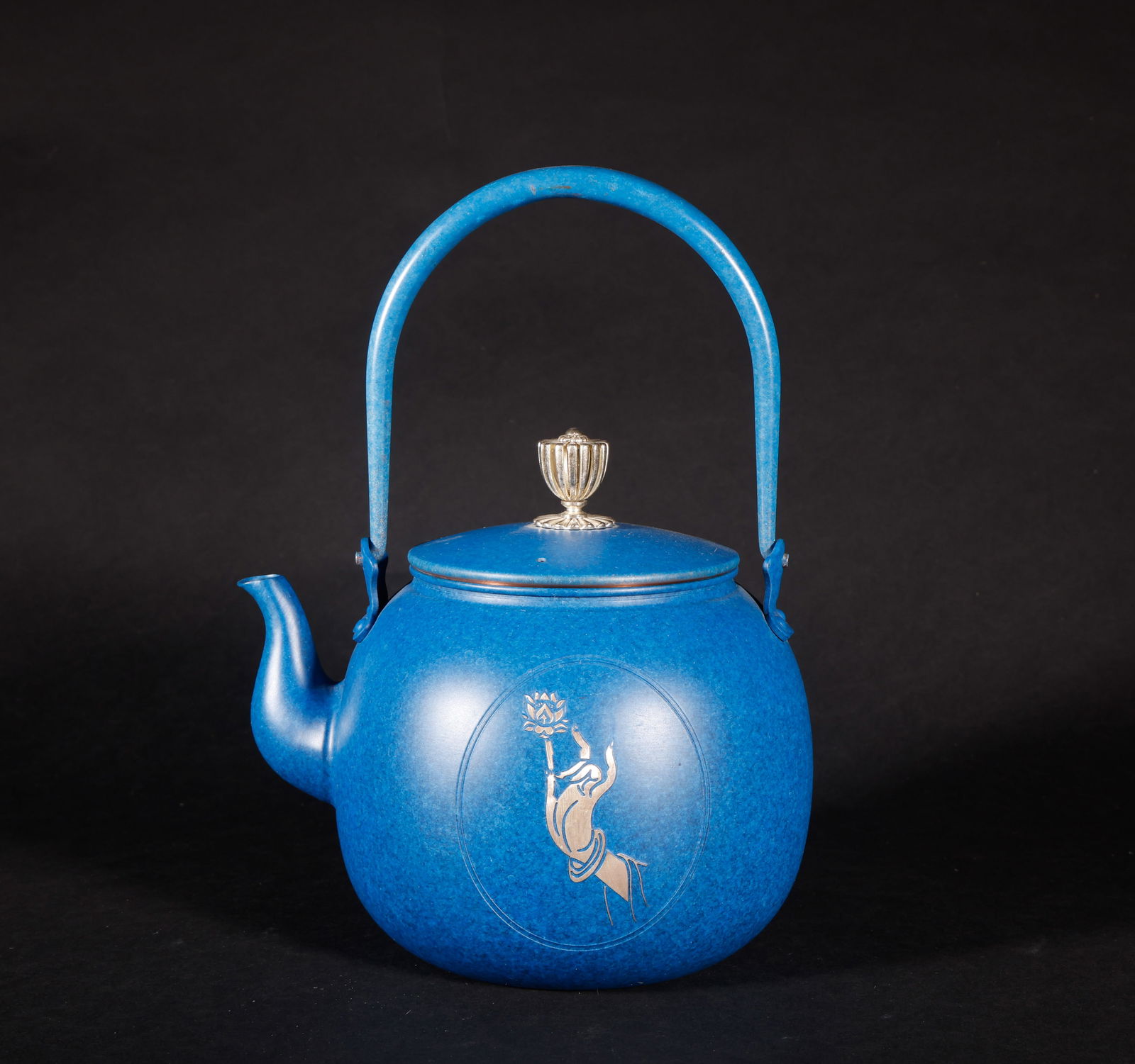 Old Japanese bronze teapot (1 of 6)