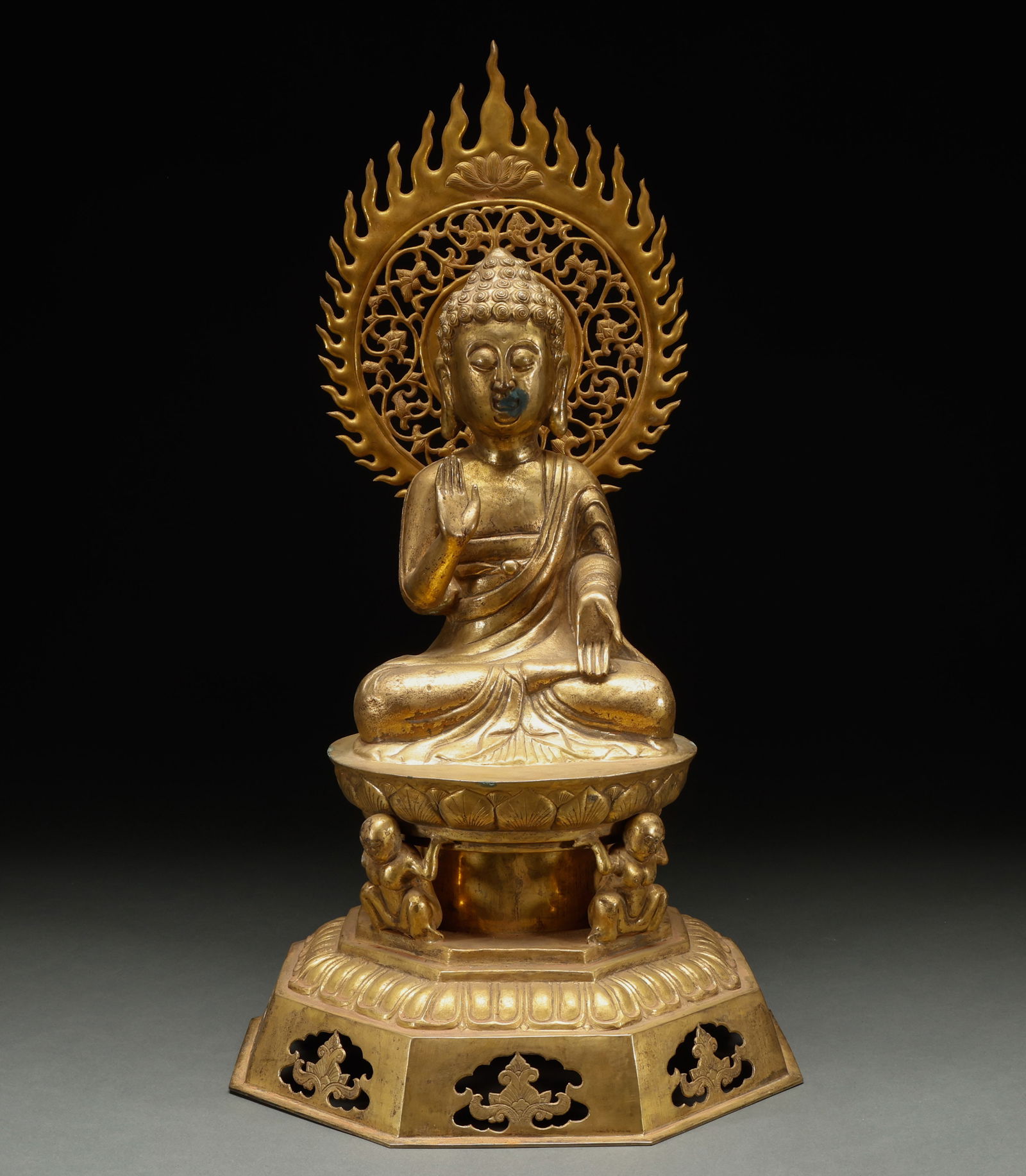 Bronze gilded Buddha statues before the Ming Dynasty (1 of 12)
