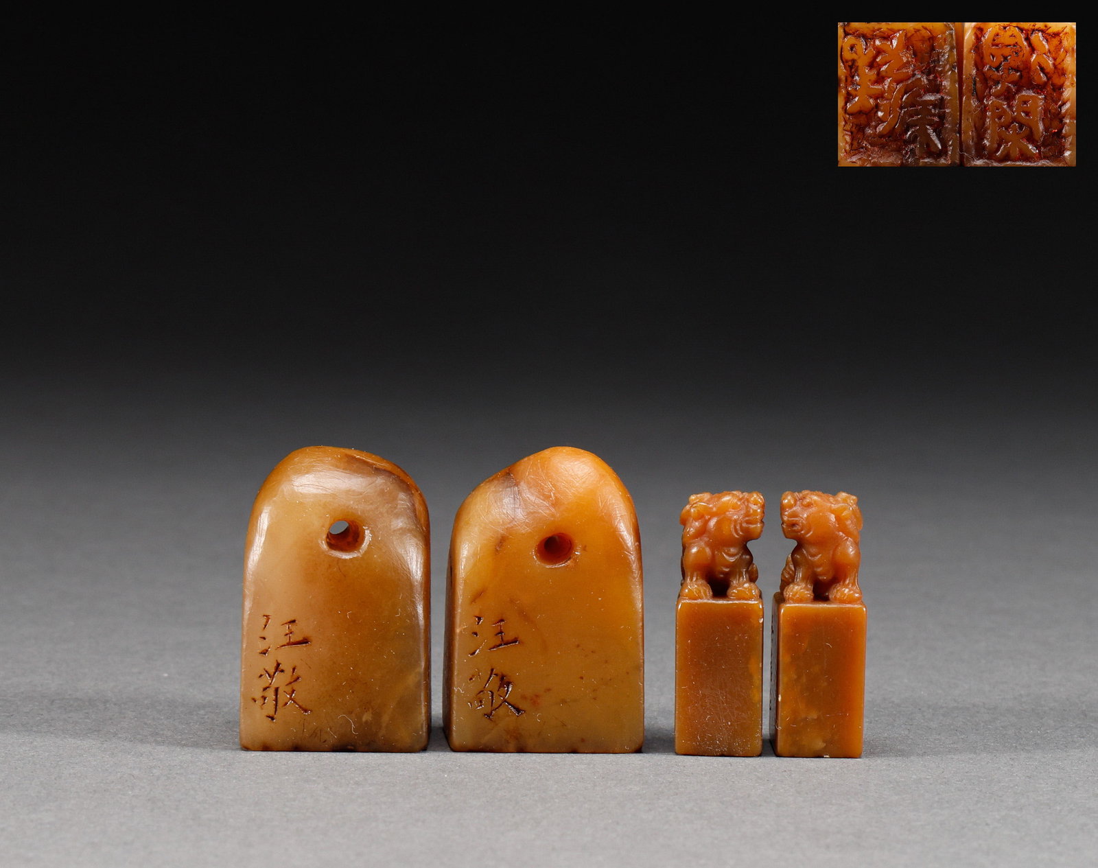 A set of Tianhuangshi seals from the Qing Dynasty: Height: 3.5cm, width: 2.4cm, weight: 69g