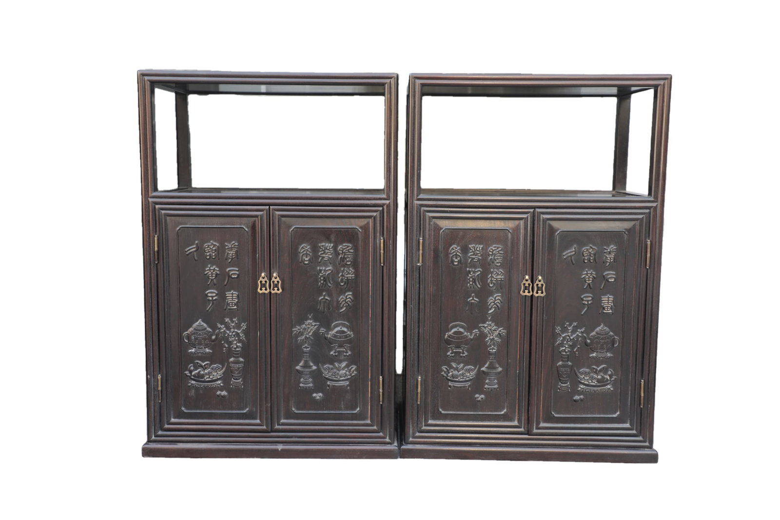 Paired rosewood carved antique poetry corner cabinets: Length: 55cm, Width: 33cm, Height: 84cm,