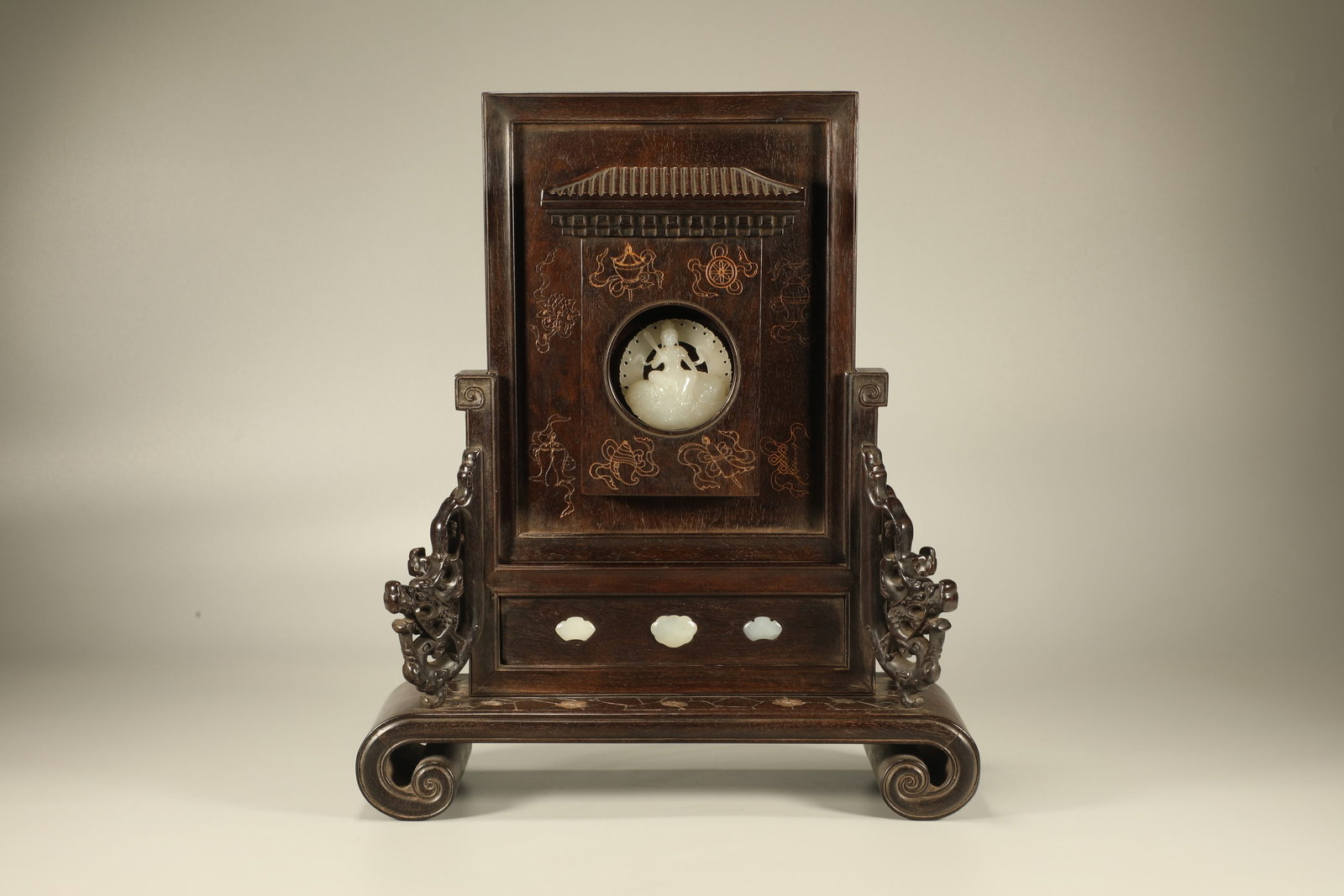 Purple sandalwood inlaid with jade carving, Guanyin inserted into the screen (1 of 7)