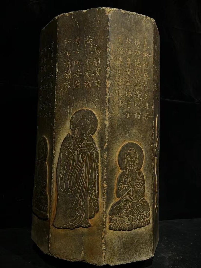Before the Ming Dynasty, there were bluestone pillars (1 of 8)