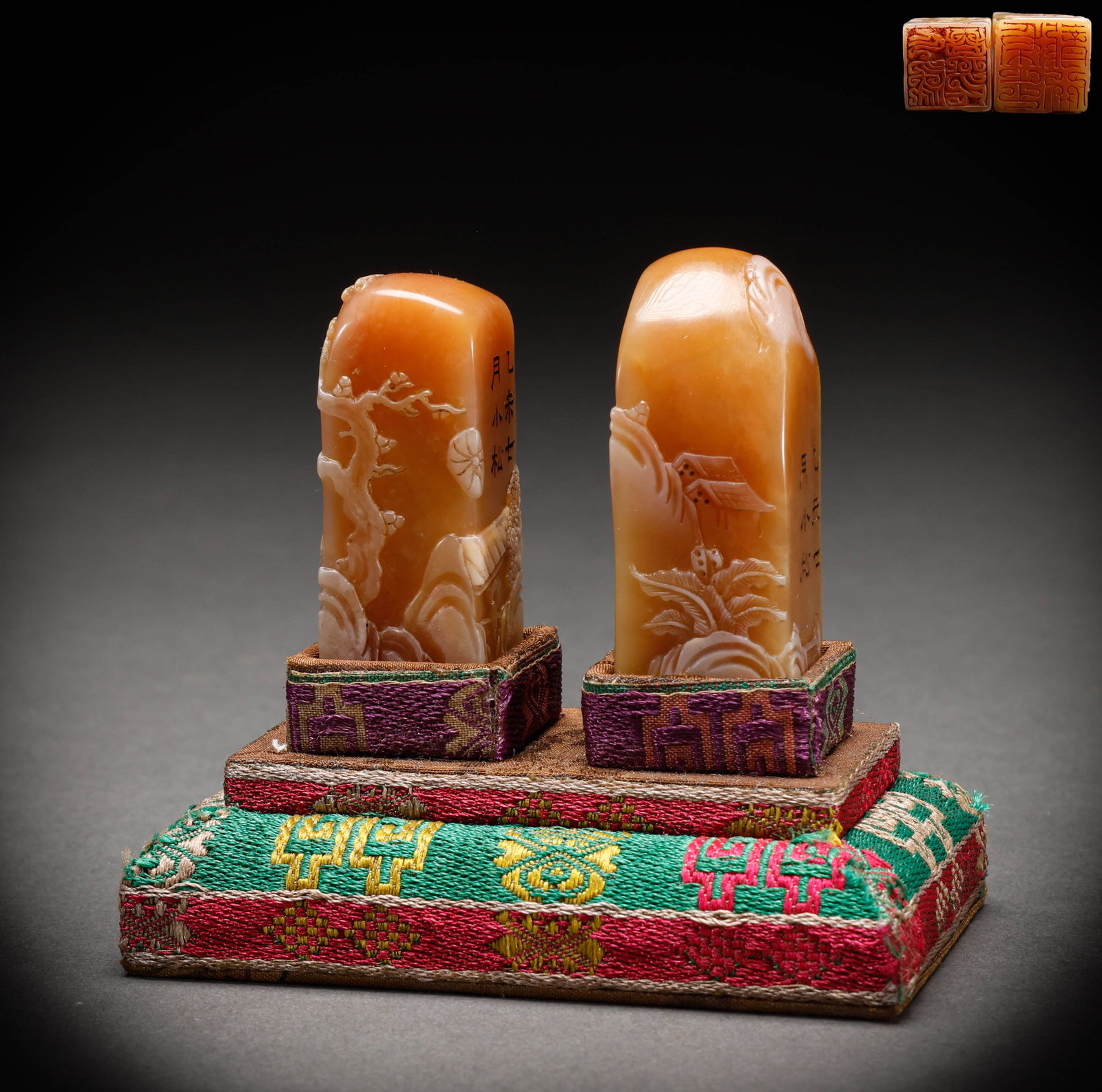 A set of Tianhuangshi seals from the Qing Dynasty: Height: 5cm, Width: 2cm, Weight: 94g