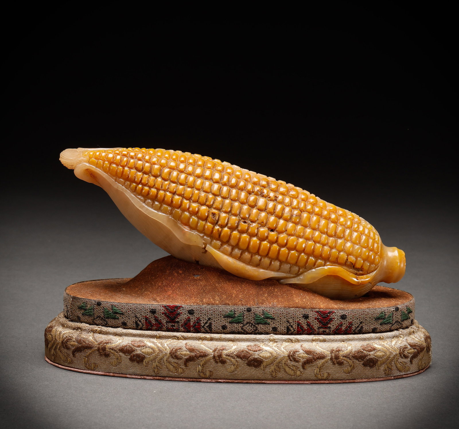 Qing Dynasty Shoushan Stone Corn (1 of 10)