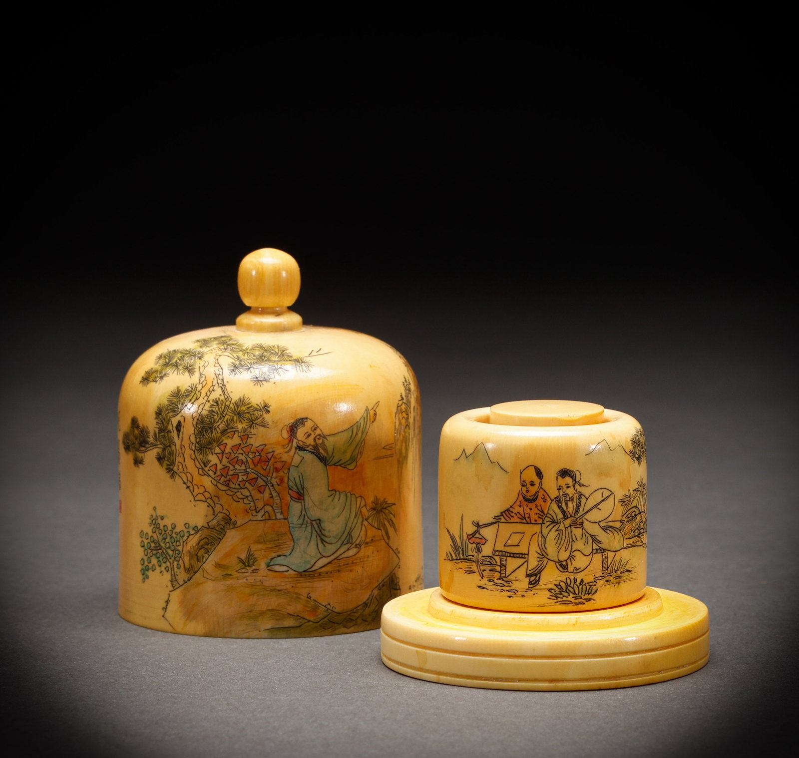 A set of Qing Dynasty Treasure Fingers: Height: 3cm, Width: 3.5cm, Weight: 27g
