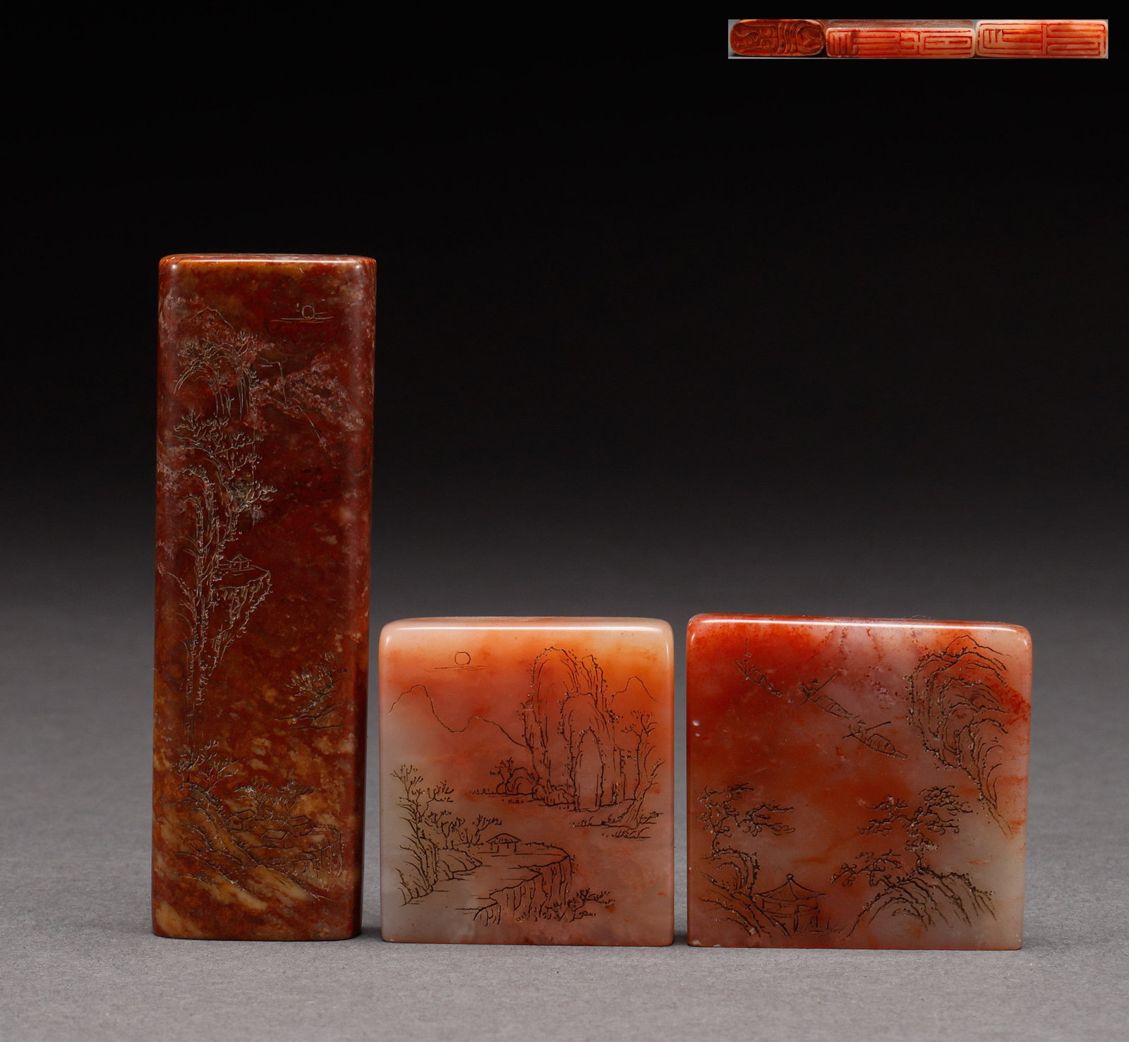 Three Qing Dynasty Shoushan Furong Stone Seals: Height: 8.5cm, width: 2.8cm,Height: 4.3cm, Width: 3.9cm, weight: 130g