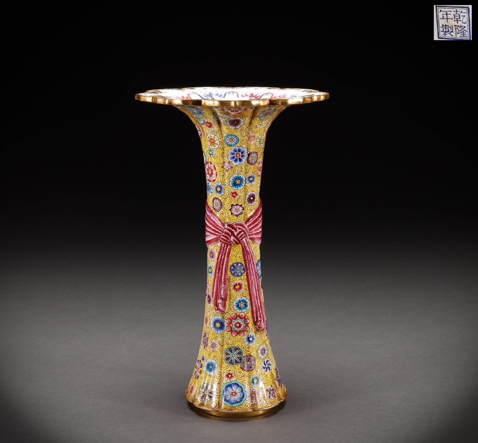 Qing Dynasty Copper Enamel Colored Gourd: Height: 25cm, Width: 15cm, Weight: 859g