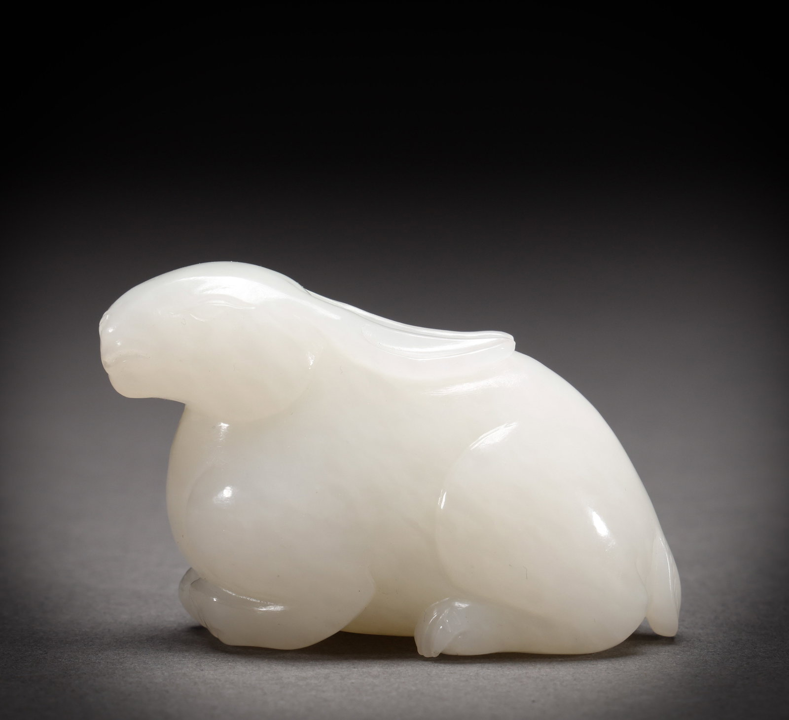 Hetian Yutu in the Qing Dynasty: Height: 4.2cm, Width: 6cm, Weight: 97g