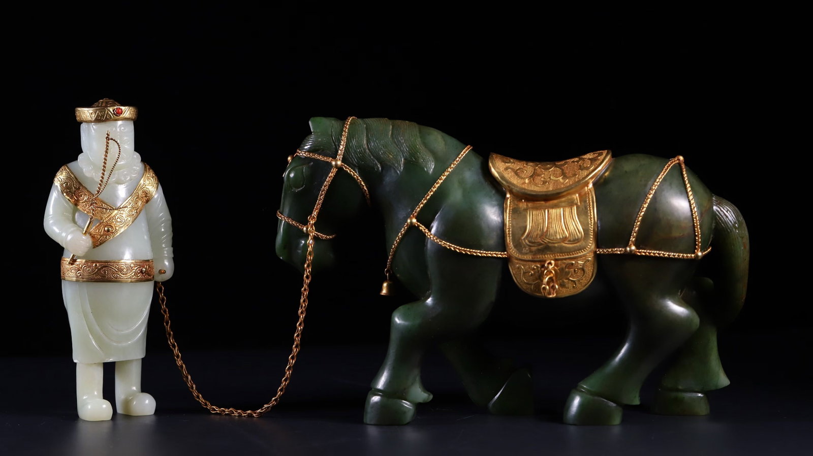 The Hu People of Hotan Jade in the Qing Dynasty led the horse (1 of 9)
