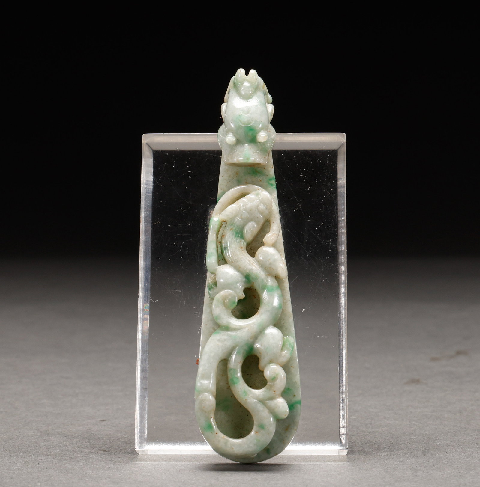 Qing Dynasty jade with hook (1 of 7)