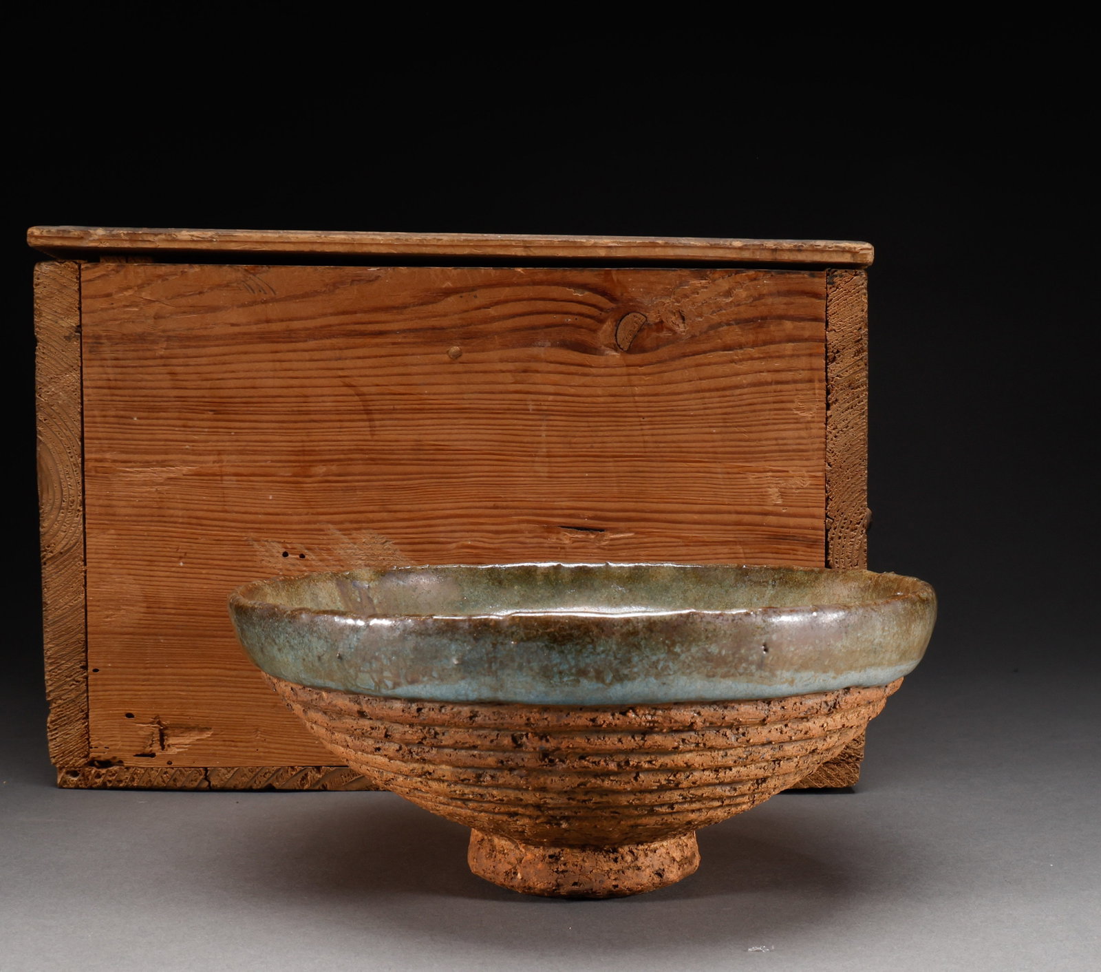 Jun kiln bowl before the Ming Dynasty (1 of 8)