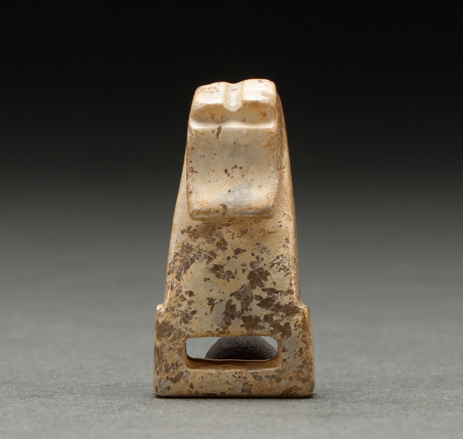 Hotan Jade accessories before the Ming Dynasty: Pre-Ming Hetian Jade Ornament. With a quiet, dignified air of refined elegance, the piece stands 4.2 cm tall, is 2.2 cm wide, and weighs 14 g. The tone is rich and the lapidary work superb, the motifs