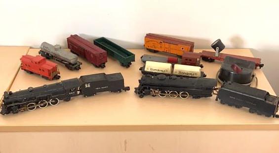 A Group of American Flyer Trains (1 of 4)
