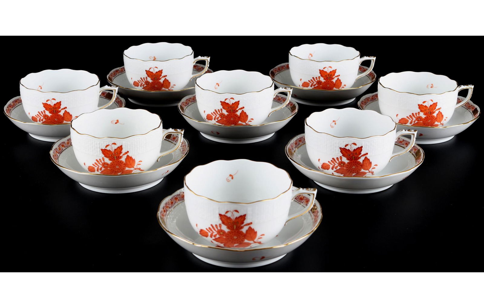 Herend AOG Apponyi Orange 8 tea cups with saucers, 8 Teetassen,: Porzellan, Ungarn 20. Jahrhundert, blaue Bodenmarke, Dekor Apponyi Orange, 8x Teetassen #704 H 5 cm x B 11 cm x D 8,5 cm, 8x UT #704 D 13,5 cm