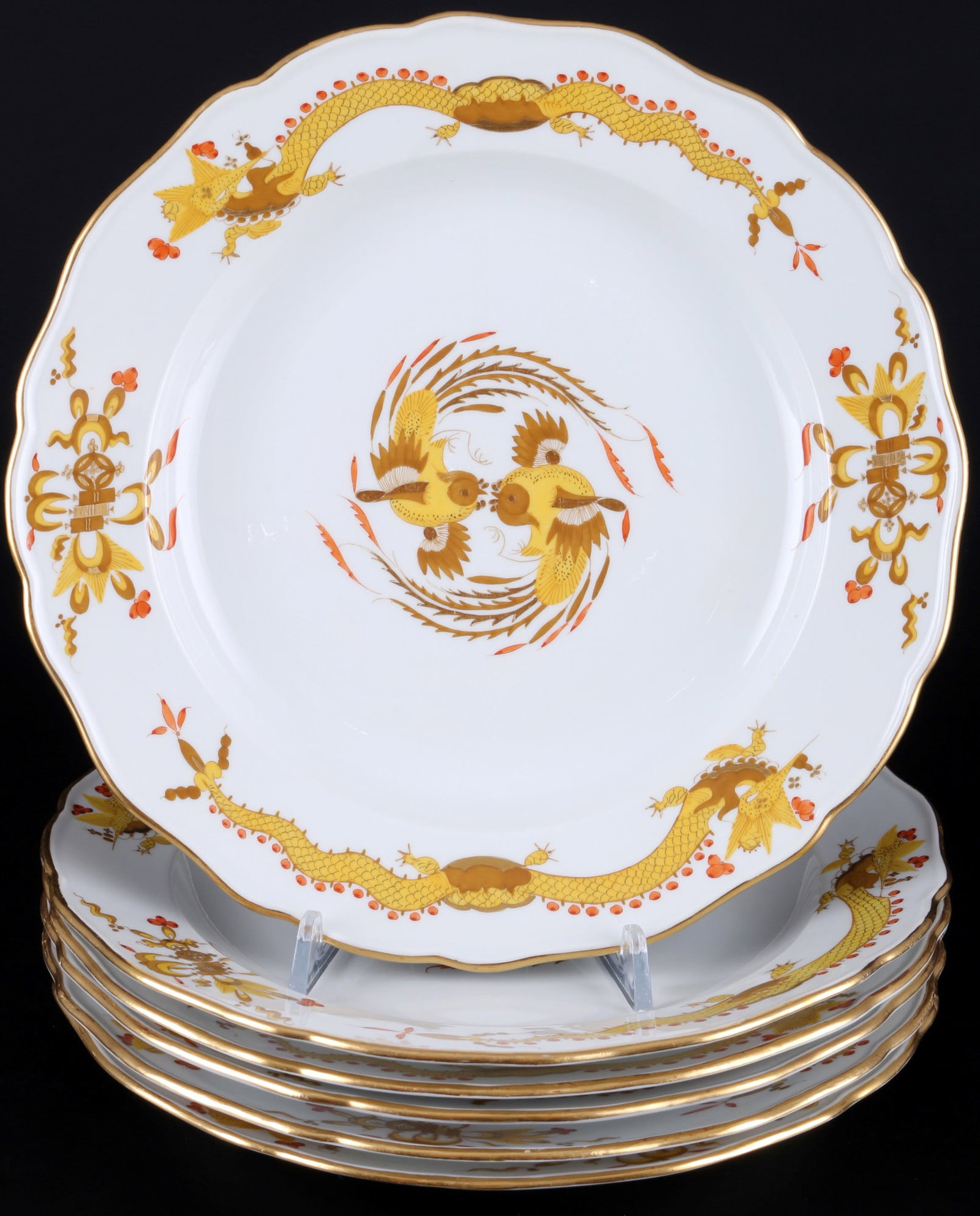 Meissen Yellow Court Dragon Rich 6 dinner plates 1st choice, Pfeiffer period, Speiseteller 1.Wahl,: porcelain, blue sword mark 1st choice, Pfeiffer period 1924-1934, decor Yellow Court Dragon Rich, 6x D 25 cm, gold rubbing