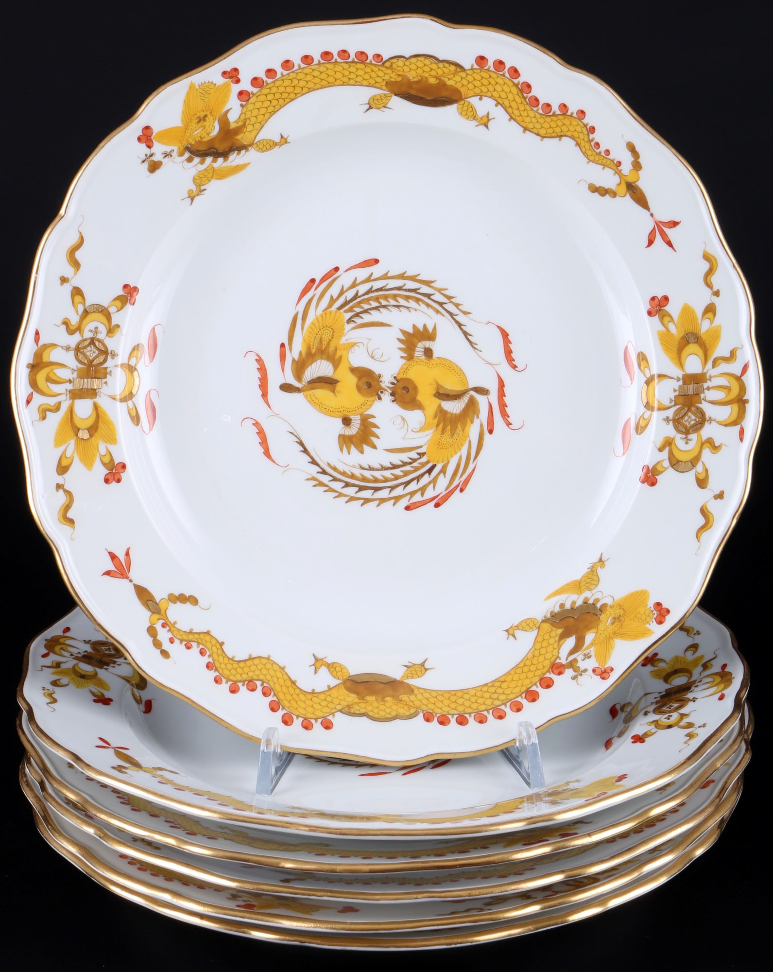 Meissen Yellow Court Dragon Rich 6 dinner plates 1st choice, Pfeiffer period, Speiseteller 1.Wahl,: porcelain, blue sword mark 1st choice, Pfeiffer period 1924-1934, decor Yellow Court Dragon Rich, 6x D 25 cm, gold rubbing