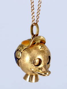 750 gold Disney Ducktales pendant with Longines watch,: GG 750/000, stamped 750 + Italy + 18K, Disney Ducktales figure head pendant in 18K yellow gold with integrated Longines watch on 18K gold chain, hand-wound, figure's cap enamelled and decorated, addit