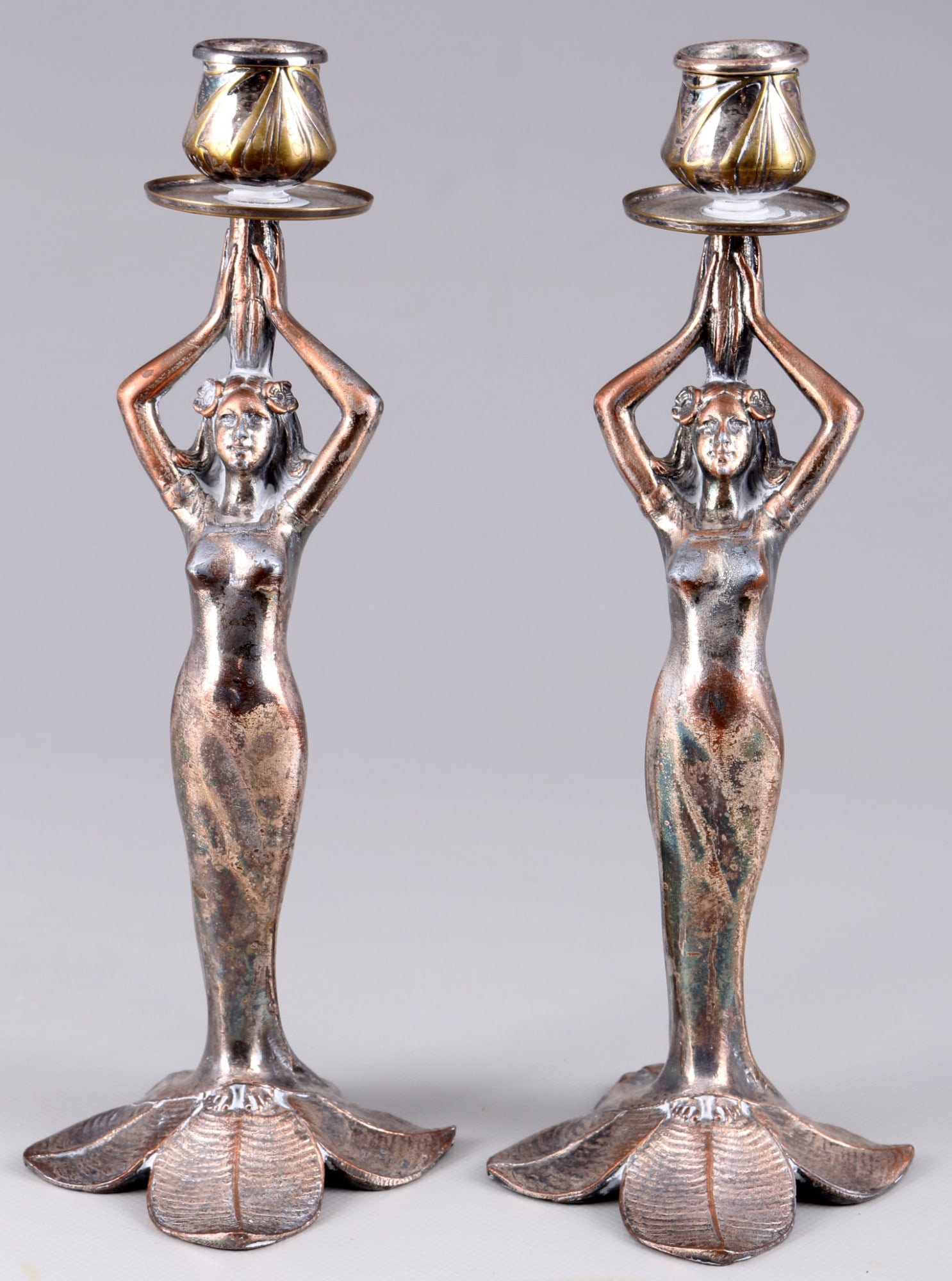Pair of brass candlesticks / candlesticks in the Art Nouveau style,: Silver-plated brass, 2 candlesticks in the shape of a young Art Nouveau woman, each H 27 cm x W 10.5 cm x D 10.5 cm, abrasion