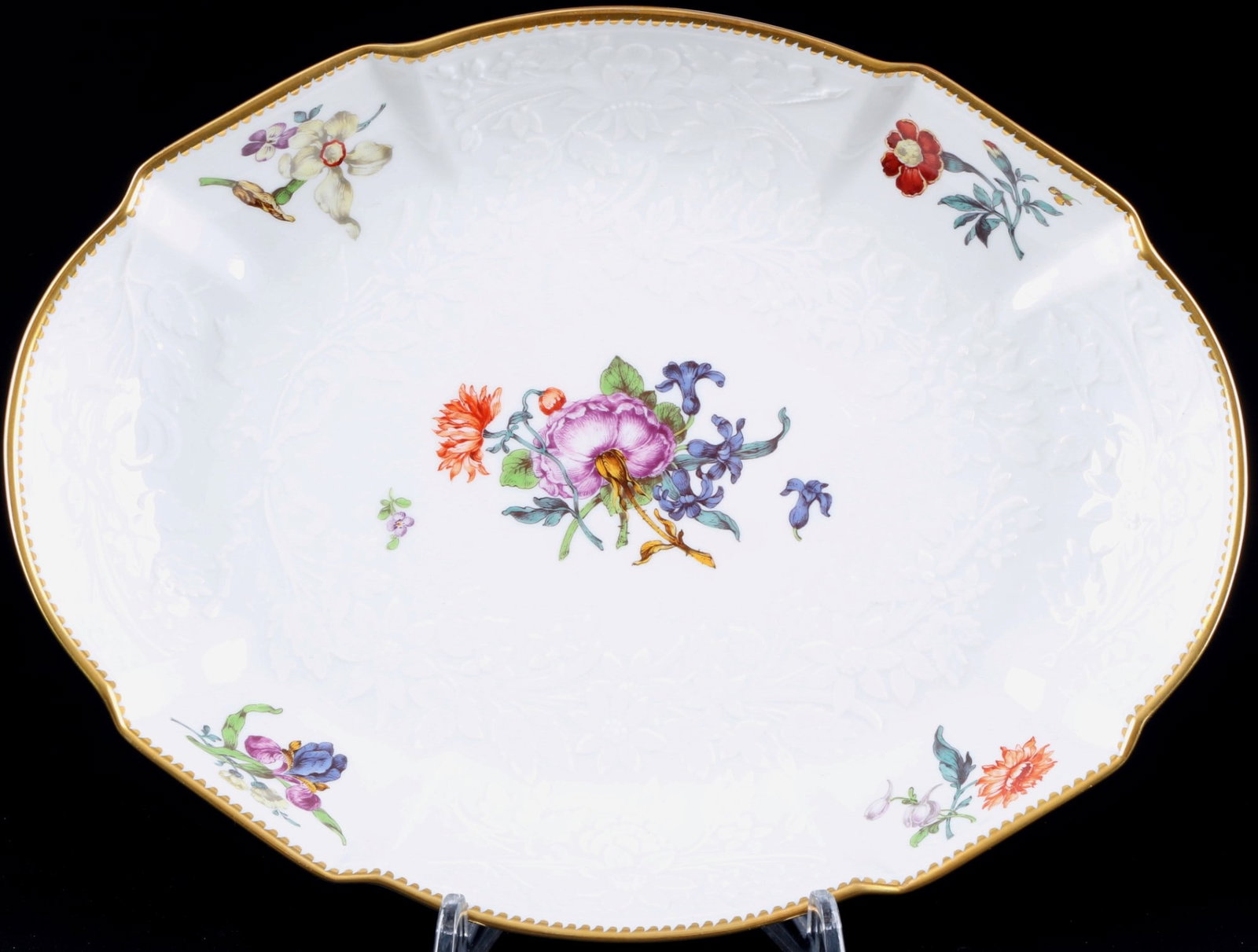 Meissen Gotzkowsky Woodcut Flowers splendor bowl 1st choice - edition Century Collection,: porcelain, blue sword mark 1st choice, with special signet in gold - three golden and intertwined numerals 9 and number 1 for the "Century Collection" from 1999, limited edition 13/19, decor Flowers a