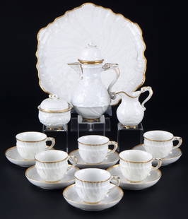 Meissen Swan mocha service for 6 persons,: 16-piece porcelain, blue sword mark with two grinding strokes 2nd choice, shape / decor swan design by Johann Joachim Kaendler (1706-1775), 1x mocha pot H 18.5 cm x D 10 cm, 1x milk jug H 9 cm, 1x