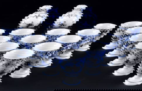 Royal Copenhagen Musselmalet 12 egg cups with salt and pepper casters,: 14-piece porcelain, Denmark, with green company mark and blue waves, decor Musselmalet Half Lace, 12x egg cups #542 H 6 cm, 2x salt/pepper shakers #711/712 H 5.5 cm