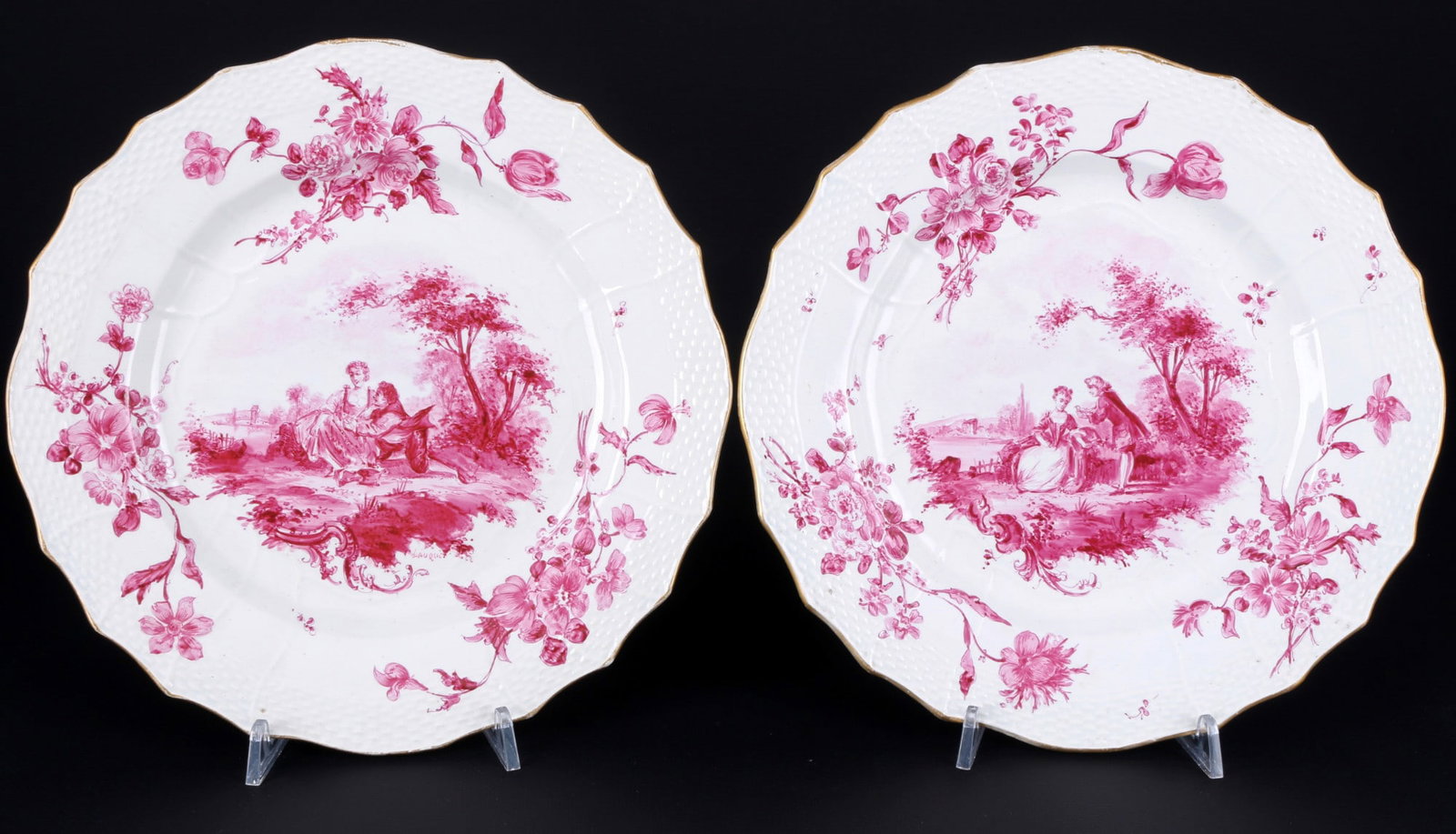 Höchst Neuosier Watteau Purple Camaieu 2 dinner plates 1765-1774, (1 of 5)