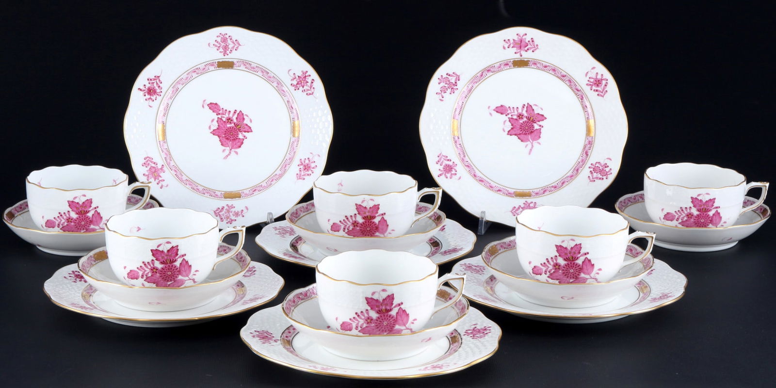 Herend Apponyi Purple 6 tea cups with dessert plates,: 18-piece porcelain, Hungary 20th century, blue company mark, decor AP Apponyi Purple, 6x cups #704 H 5.5 cm x D 9 cm, 6x saucers #704 D 13.5 cm, 6x dessert plates #517 D 19 cm