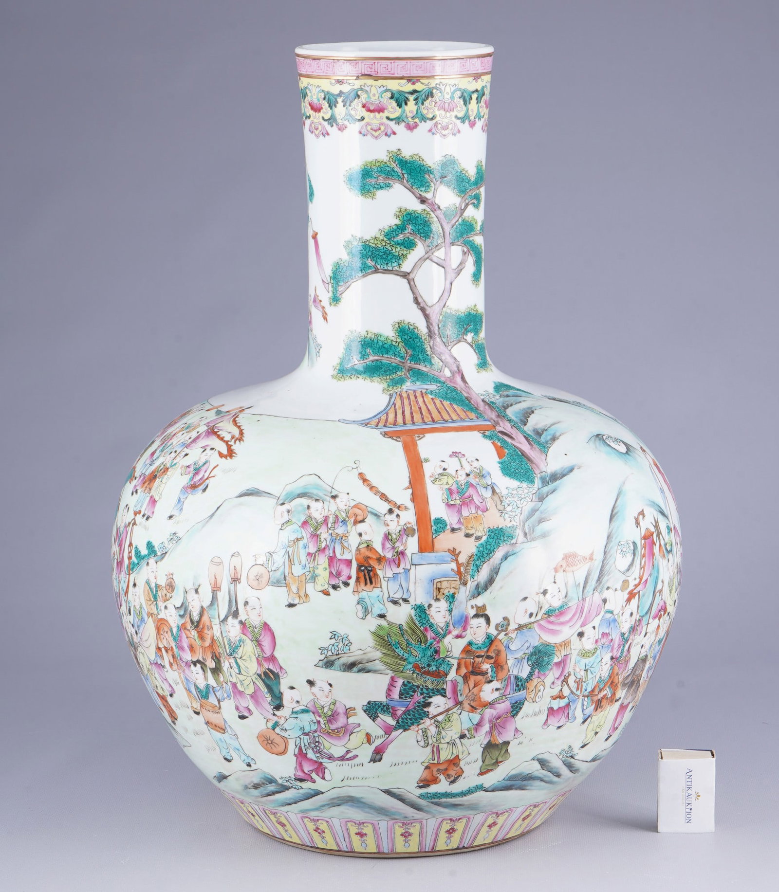 Large Famille Rose Vase, China, (1 of 6)