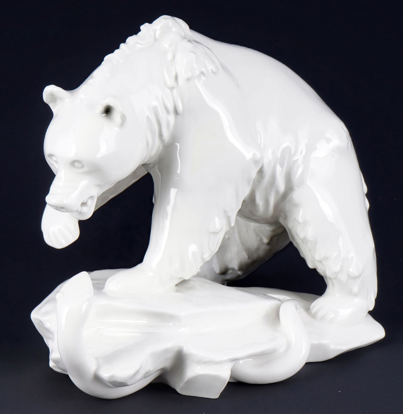 KPM Berlin bear with snake - H.E. WEISSER, (1 of 6)