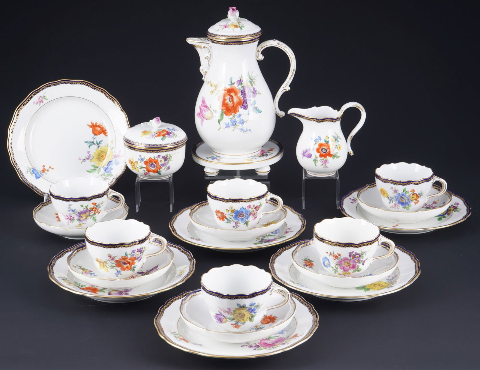Meissen A-Edge Flower Bouquet coffee service for 6 persons 1st choice, (1 of 8)