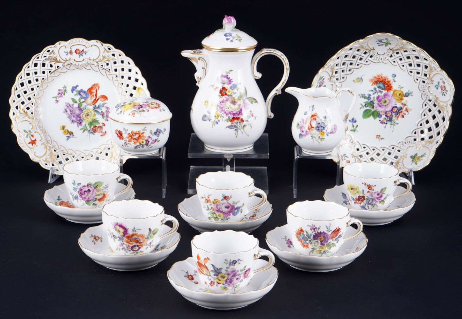 Meissen Flower Bouquet Old Style mocha service for 6 persons 1st choice, (1 of 7)