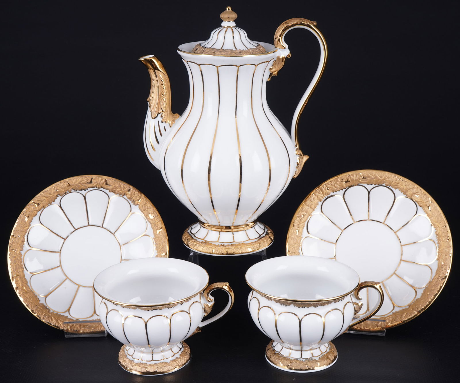 Meissen X-Form mocha pot with 2 mocha cups, (1 of 4)