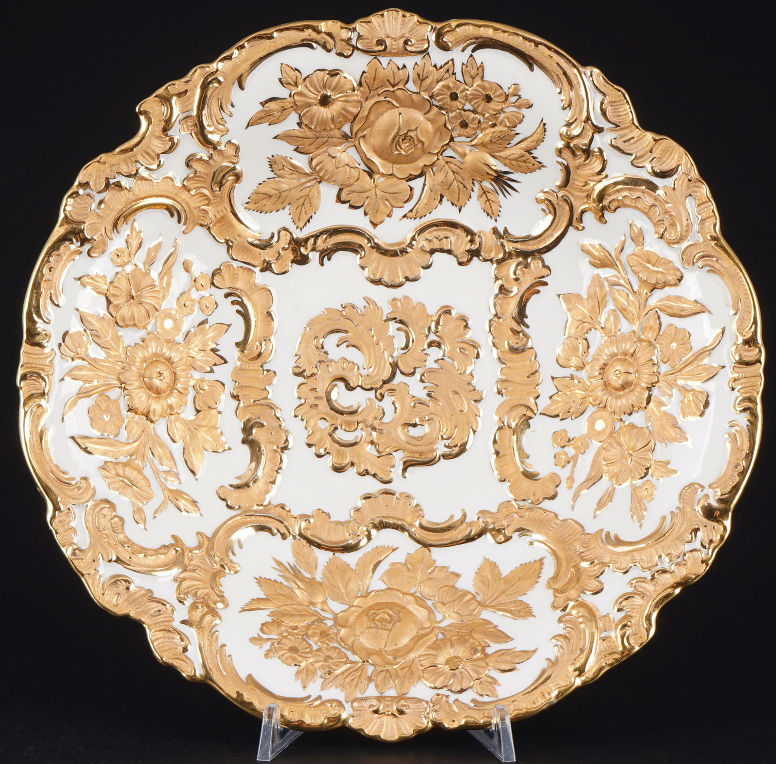 Meissen splendid bowl with flower relief 1st choice, (1 of 4)