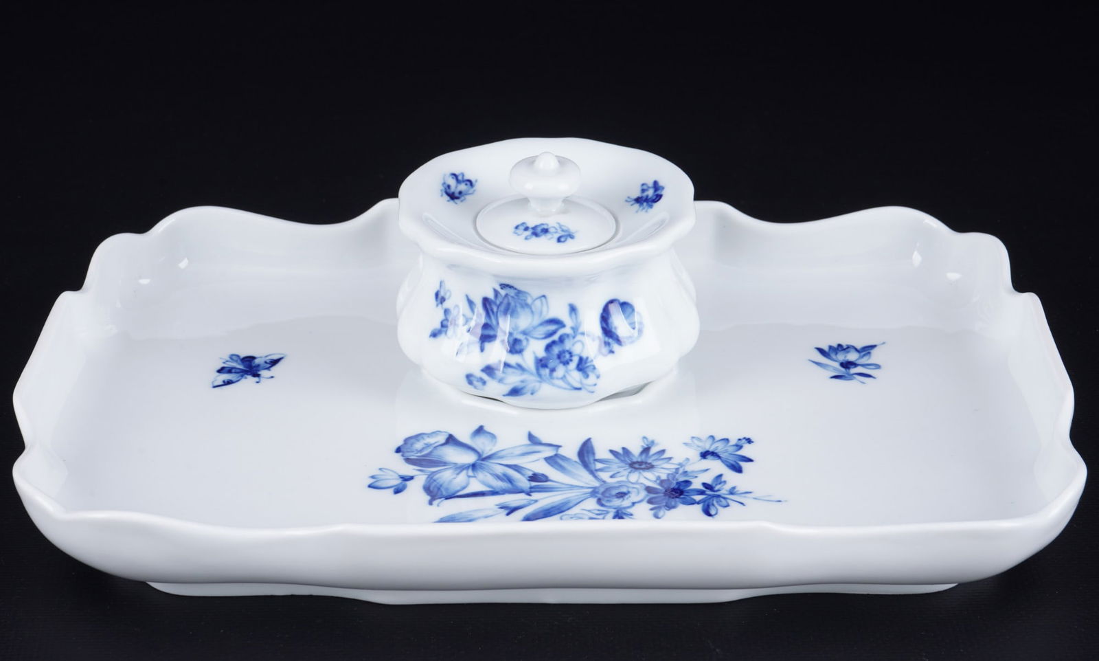 Meissen Blue Flower with Insects desk set with inkwell 1st choice, (1 of 4)