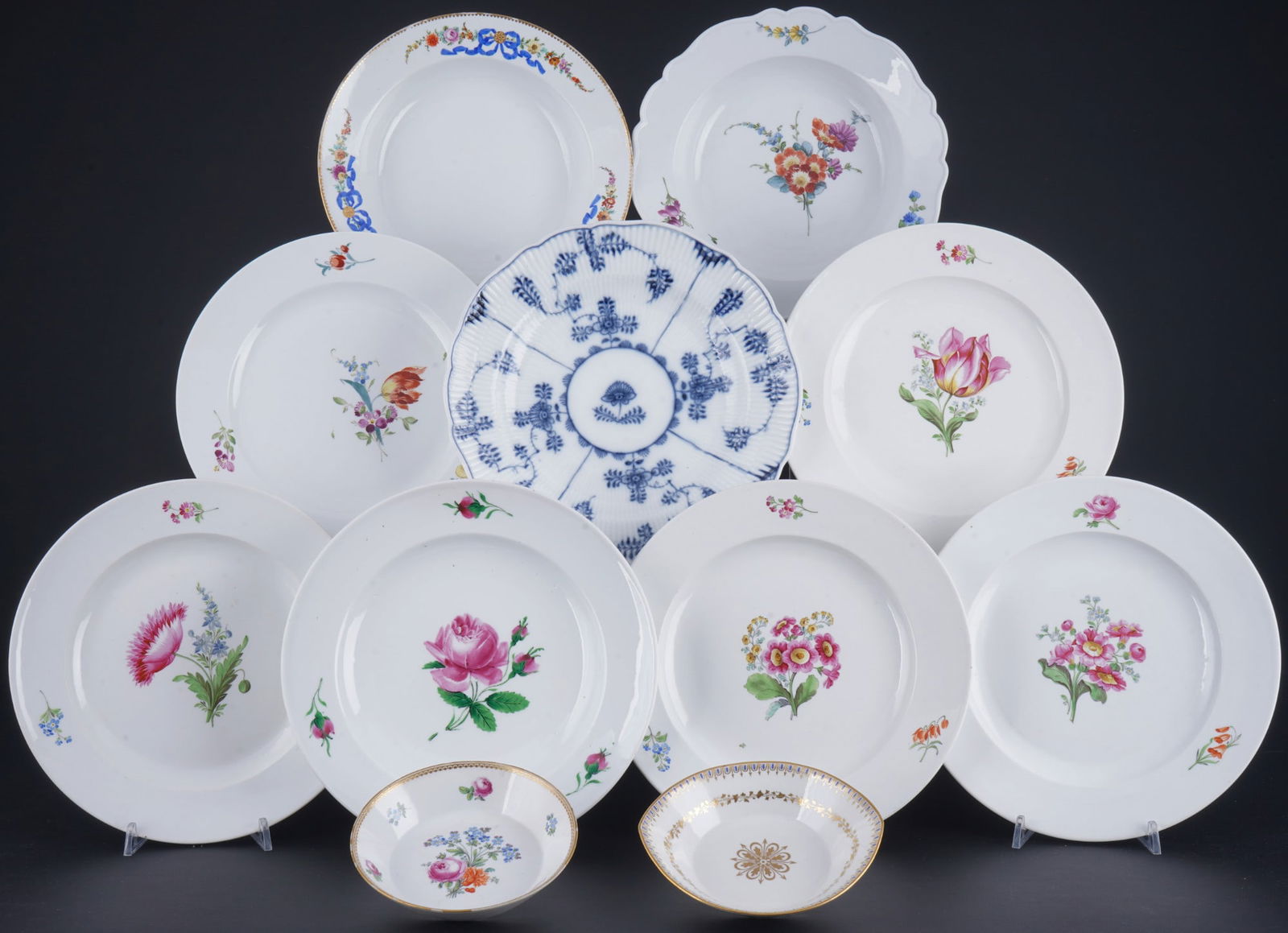Meissen 18th century 9 plates and 2 bowls/saucers - Marcolini 1774-1814, (1 of 9)