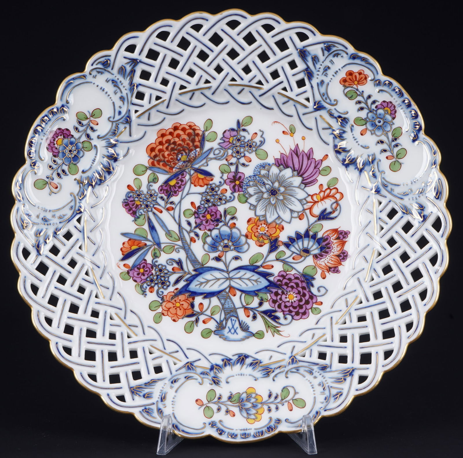 Meissen Blue Onion Royal Colored cutwork plate 1st choice, (1 of 3)