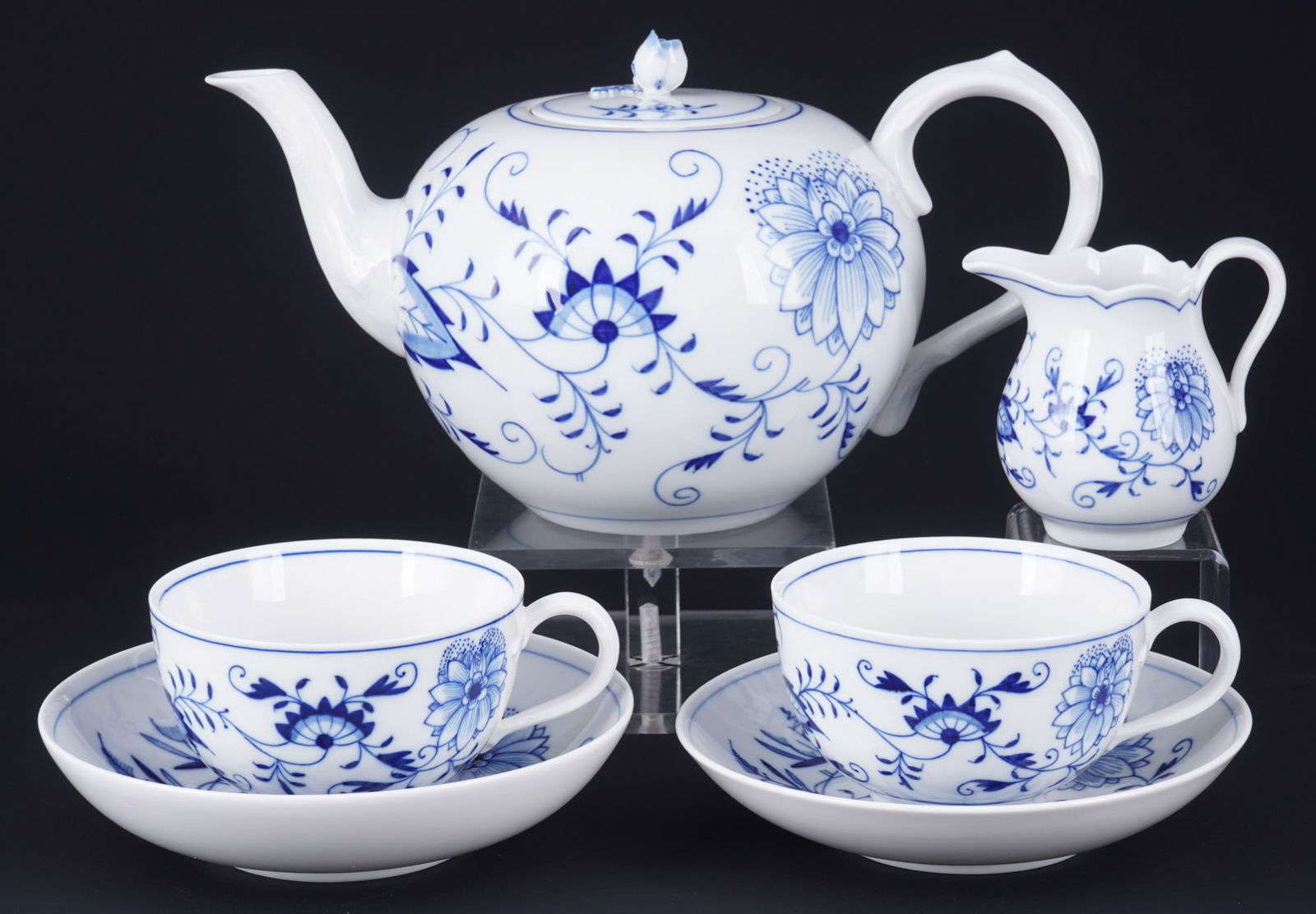 Meissen Blue Onion tea set for 2 persons 1st choice, (1 of 6)