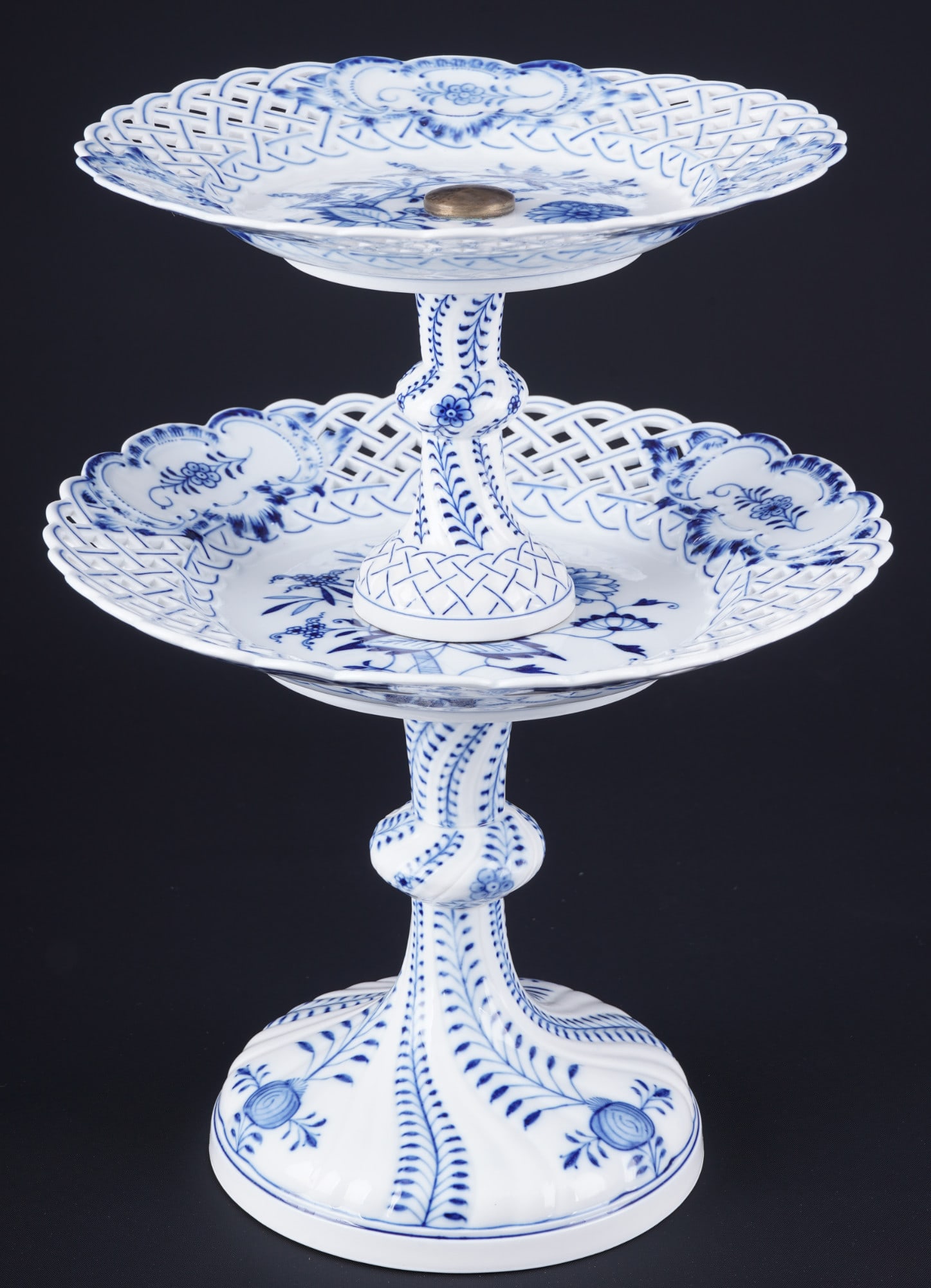 Meissen Blue Onion centerpiece - with two tiers, (1 of 5)