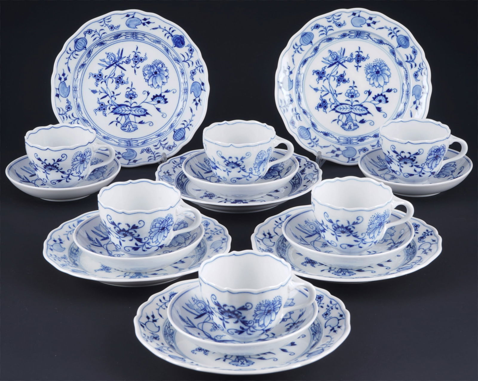 Meissen Blue Onion 6 demi - coffee place settings, (1 of 3)