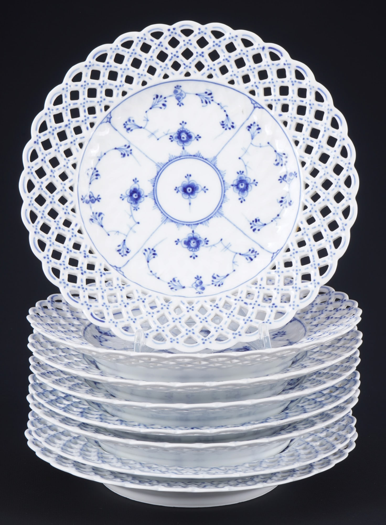 Royal Copenhagen Musselmalet Full Lace 8 cutwork dessert plates 1135, (1 of 3)