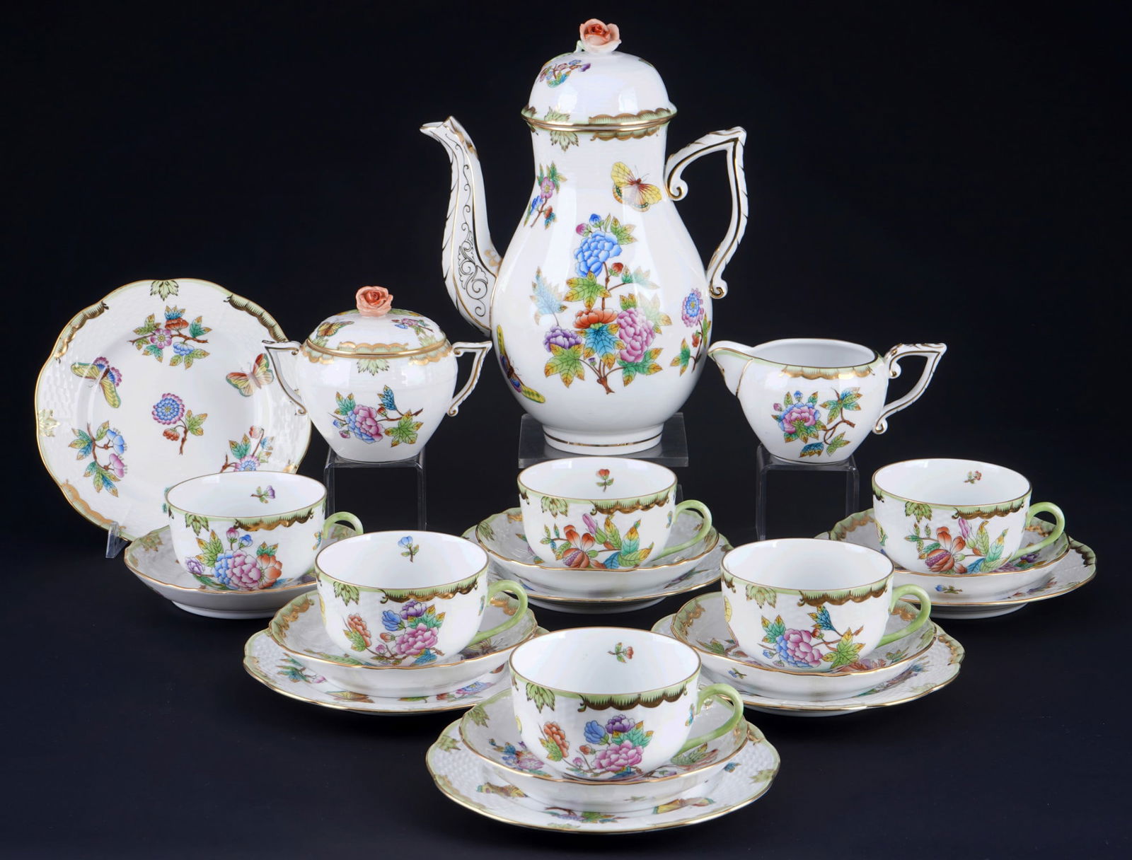 Herend Queen Victoria tea service for 6 persons, (1 of 7)