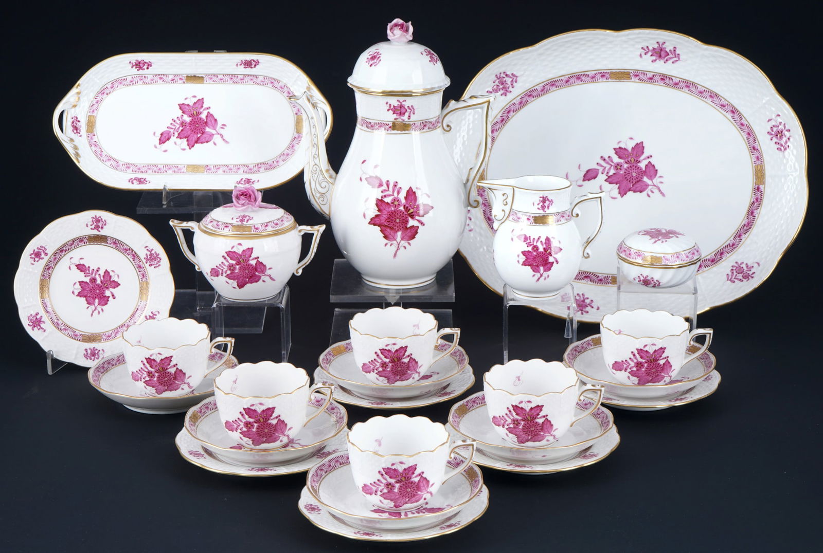 Herend Apponyi Purple mocha service for 6 persons,: 24-piece porcelain, Hungary 20th century, blue company mark, decor AP Apponyi Purple, 1x mocha pot #612 H 21.5 cm x D 10.5 cm, 1x milk jug #635 H 9 cm, 1x sugar bowl #666 H 9 cm x D 8.5 cm, 6x mocha c