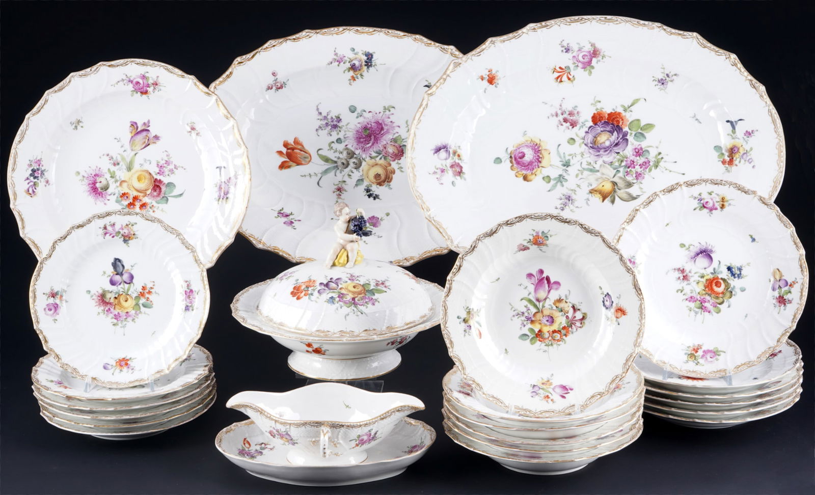 KPM Berlin Flower Bouquet New Ozier dinner service for 6 persons, (1 of 8)