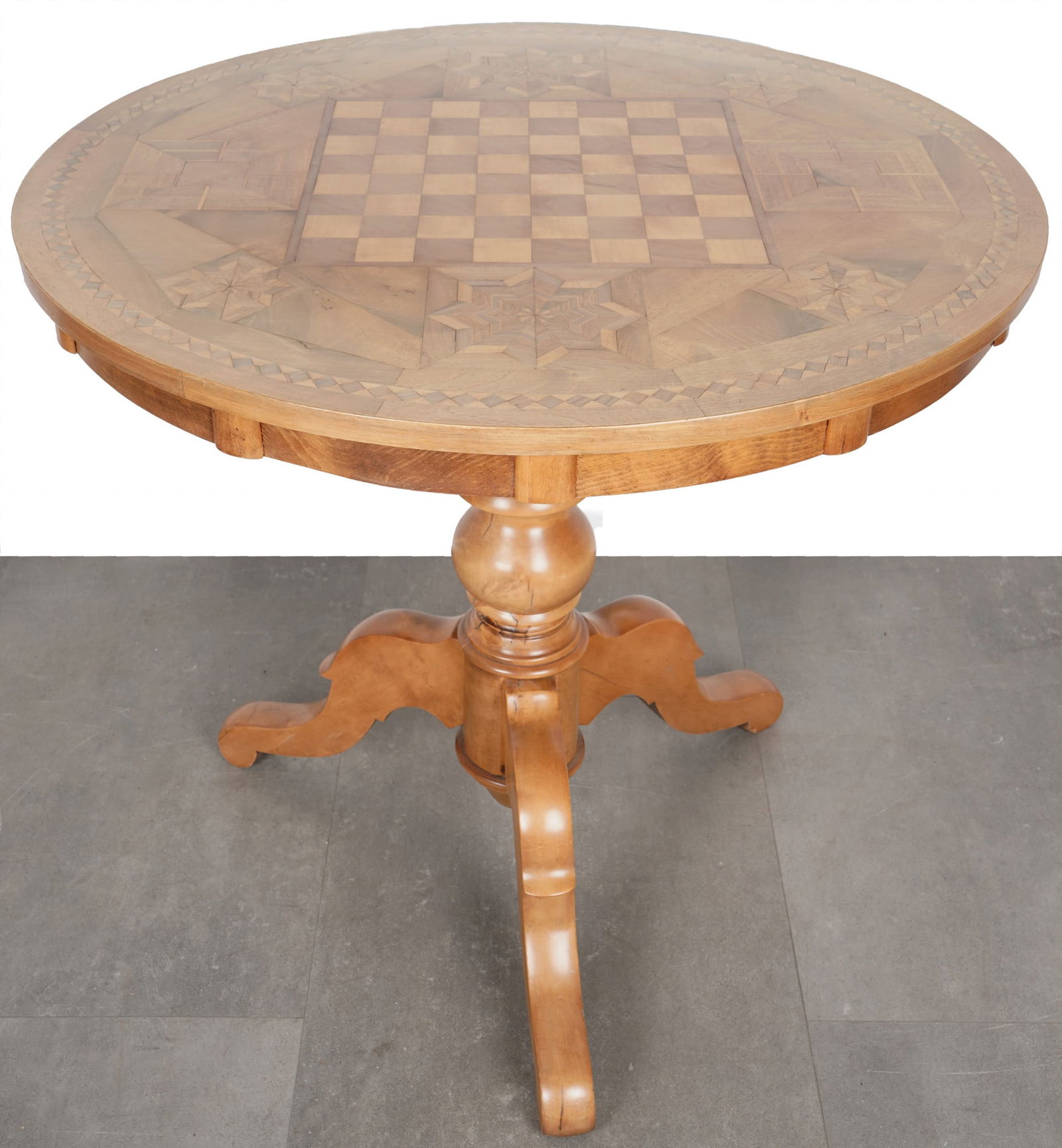 Chess table Brienz / Switzerland (1 of 7)