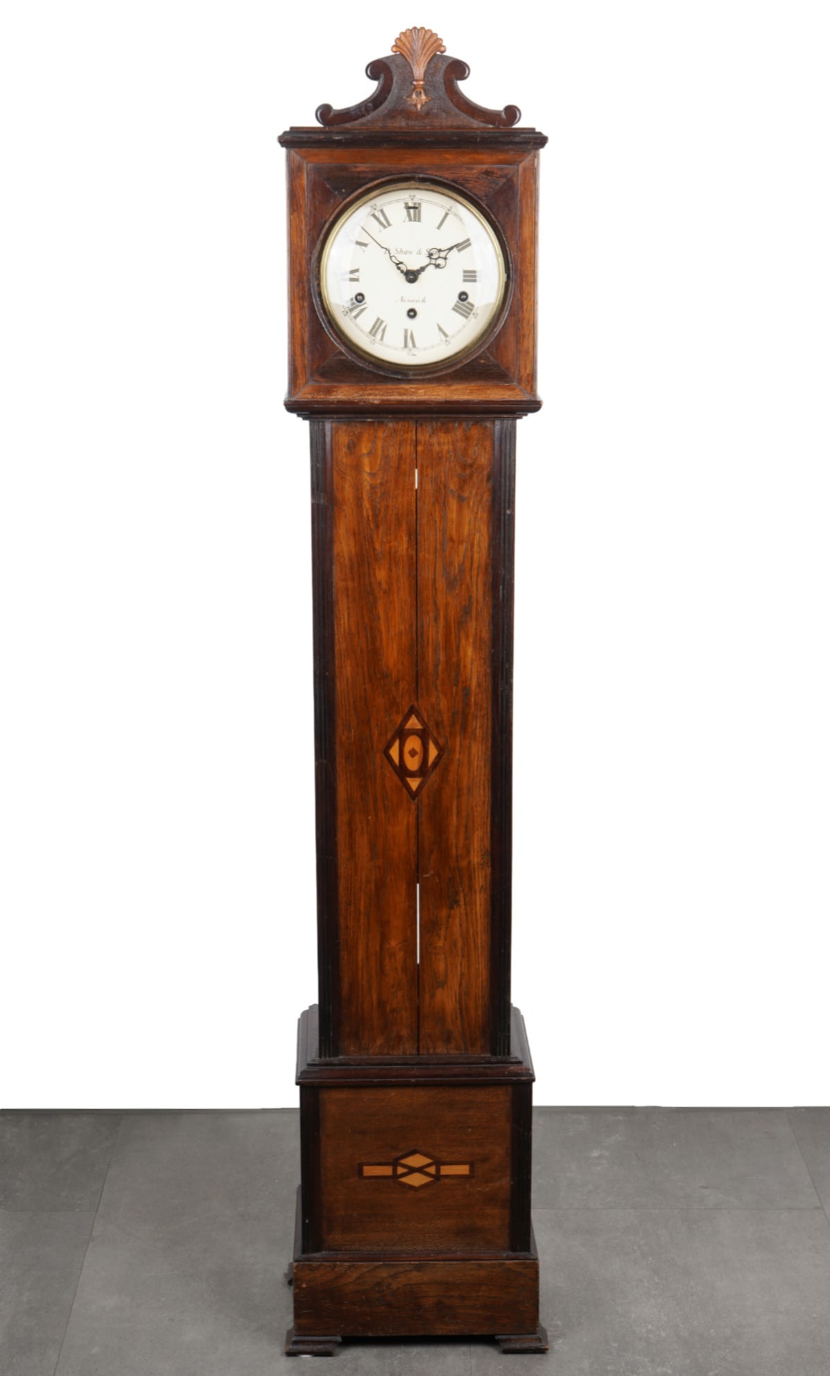 Small English grandfather clock, 140 cm high. (1 of 15)