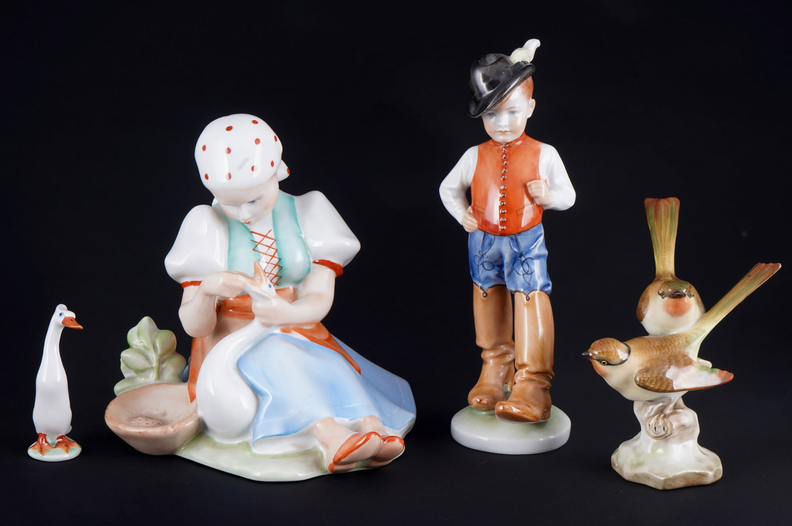 Herend / Zsolnay Pecs 4 figures, (1 of 9)