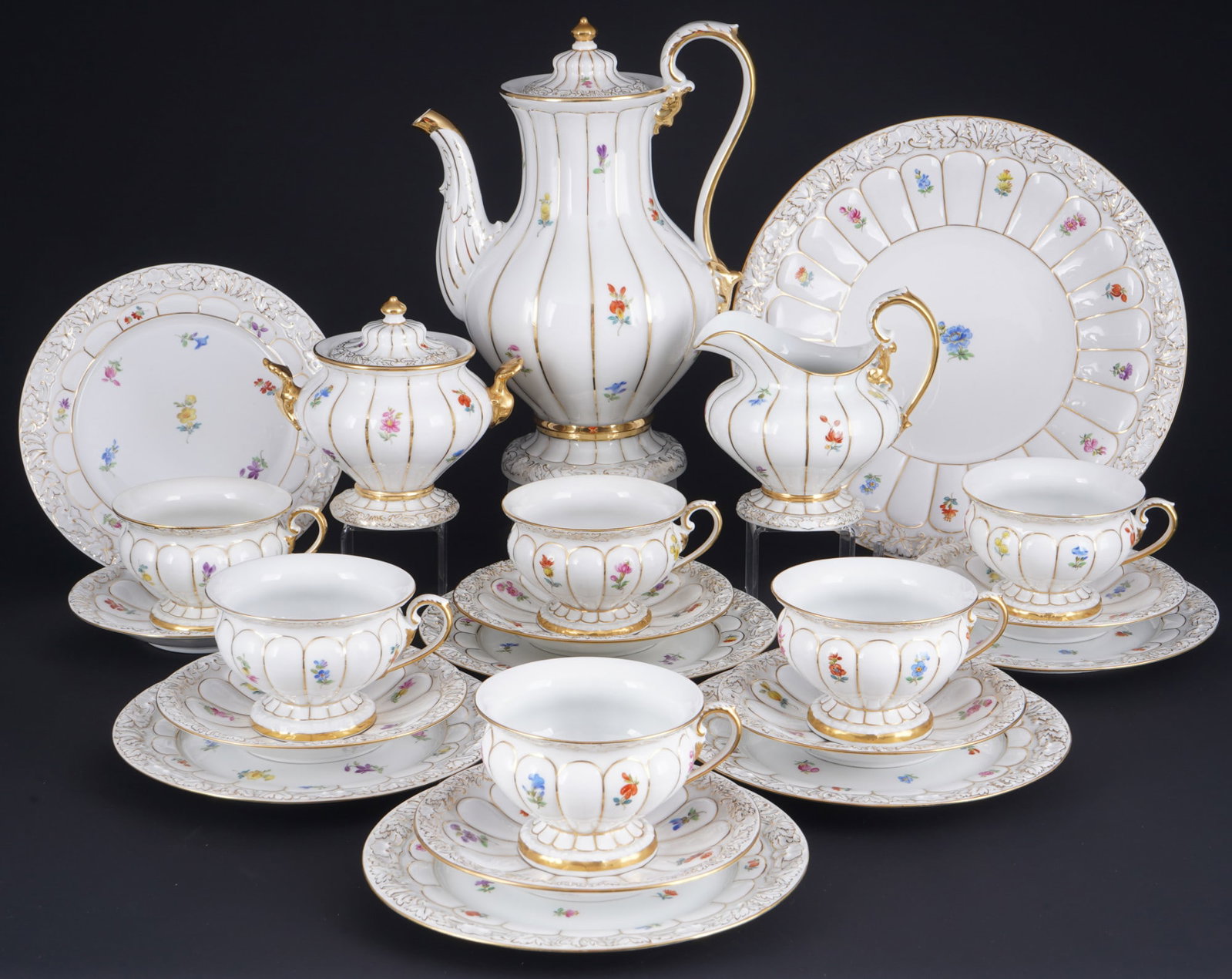 Meissen X-Form Strewn Flowers coffee service for 6 persons 1st choice, (1 of 6)