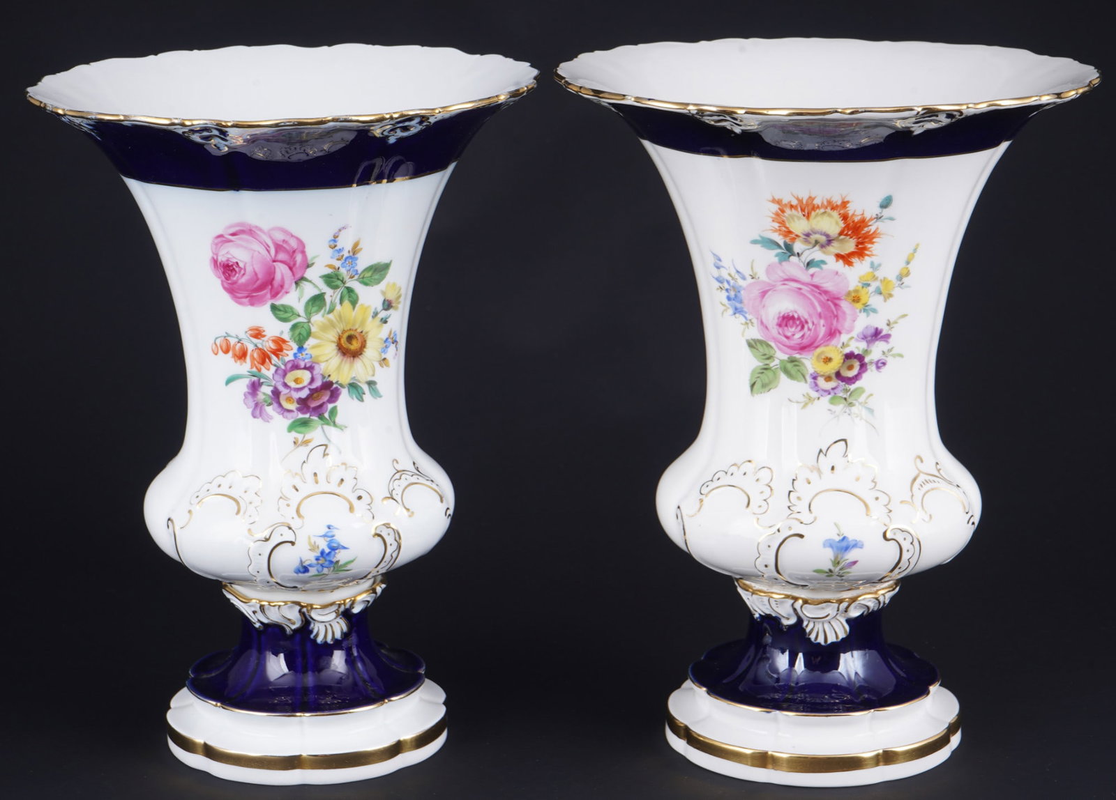 Meissen B-shaped Flower Bouquet royal blue pair of splendid vases 1st choice,: porcelain, blue sword mark 1st choice, decor B-Form with Flower Bouquet, partially with royal blue ground, spray gold, decor no. 330g, 2x H 24.5 cm x D 18 / 18.5 cm, slight abrasion